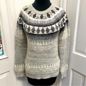 Beautiful Lucky Brand Sweater